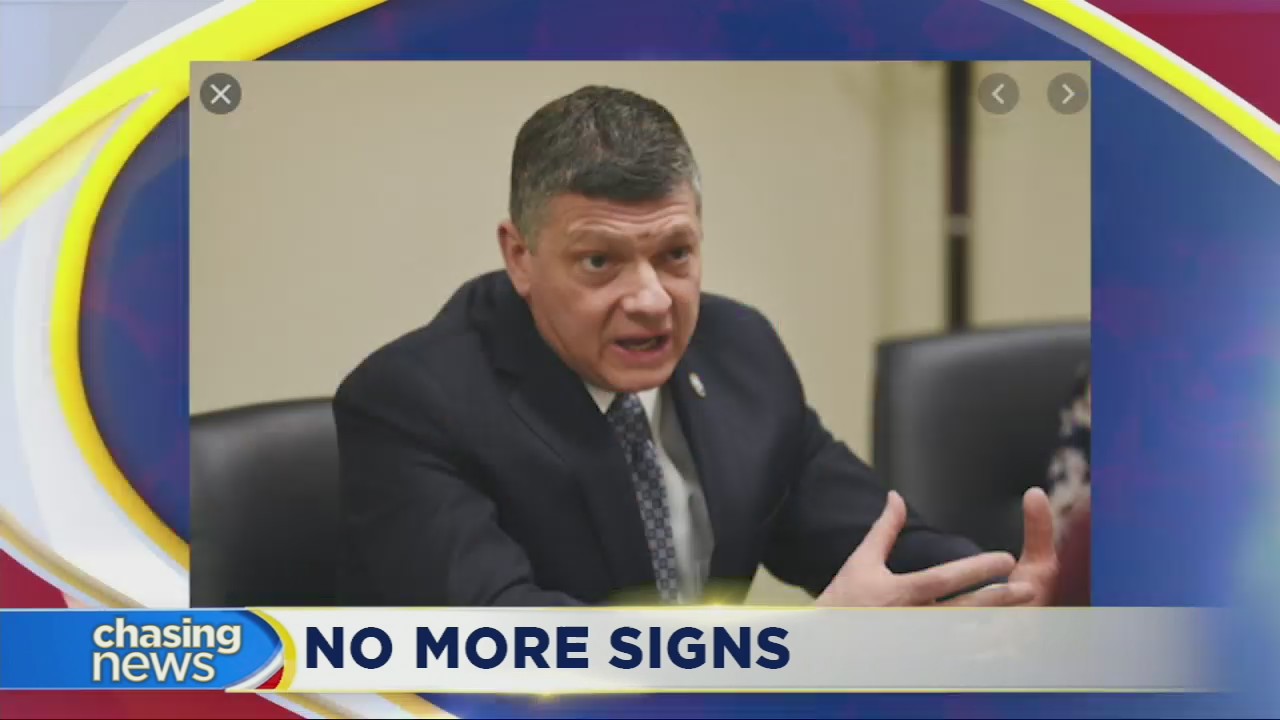 Cops banned from requiring COVID-19 patients to self-identify