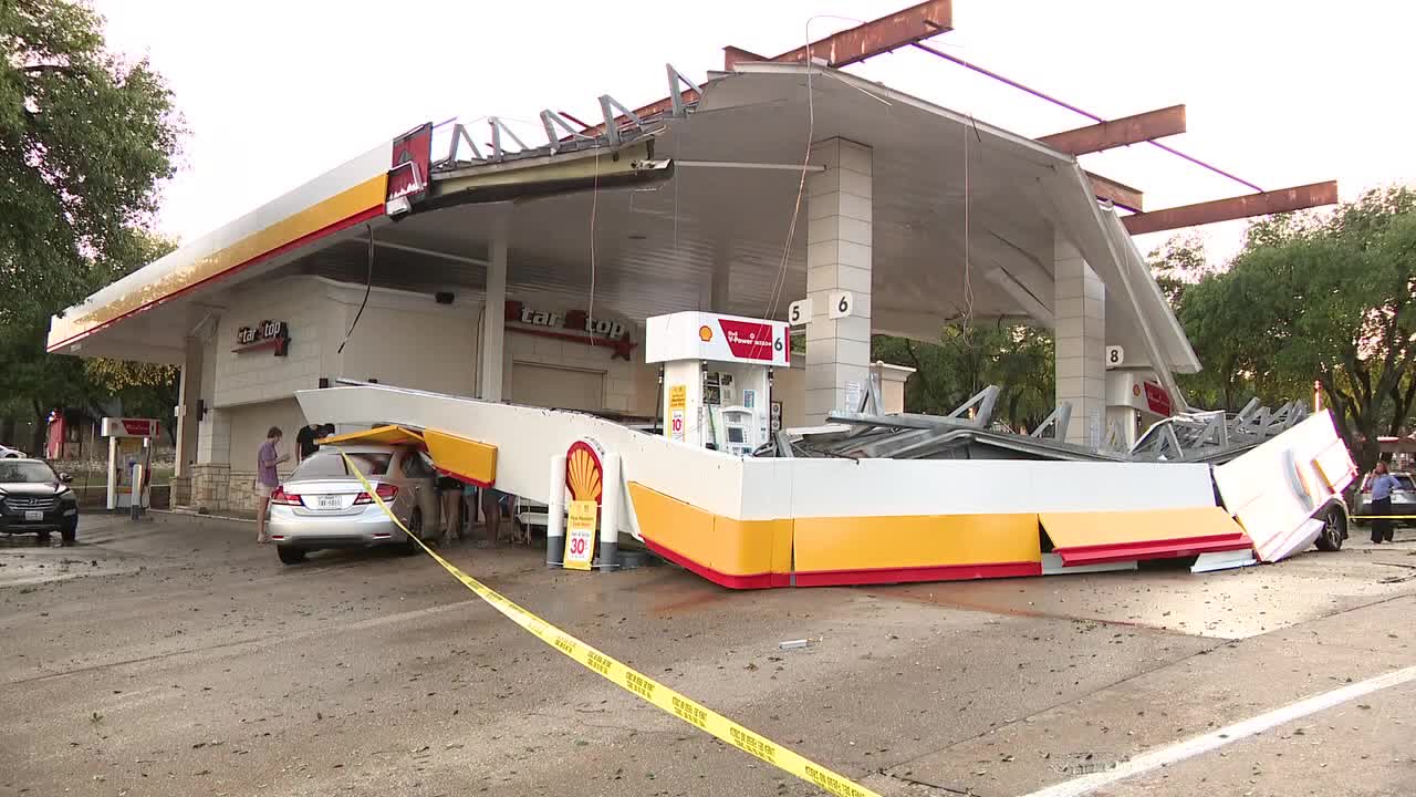 Gas station roof collapses