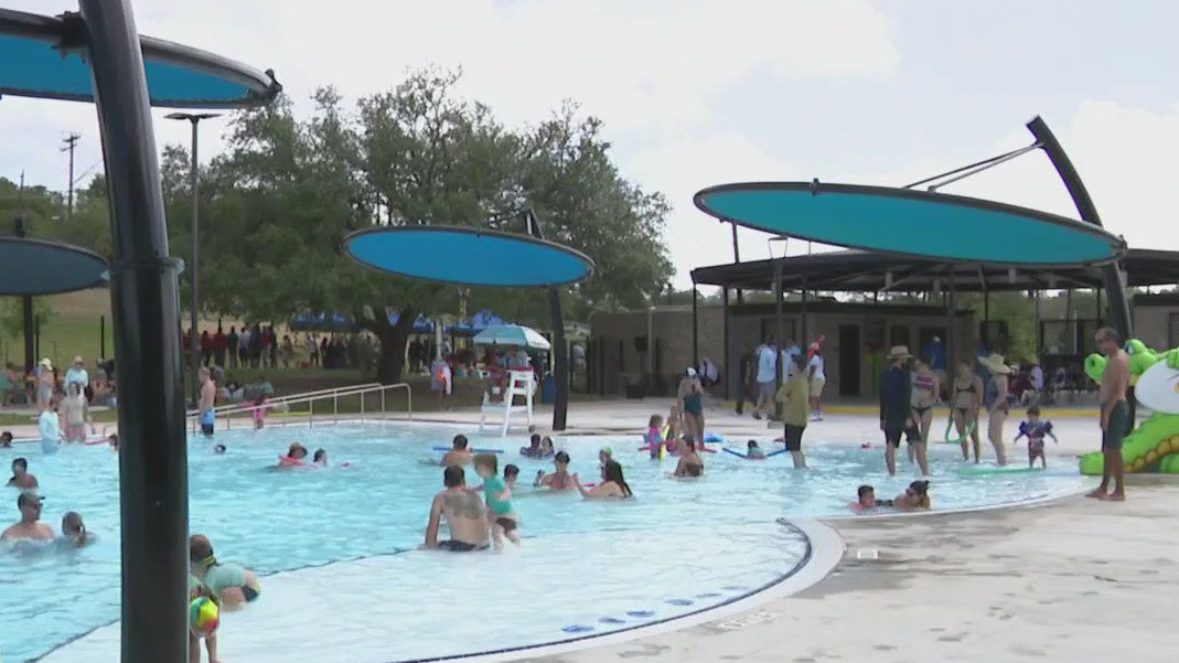 Historic Givens District Park Pool back open