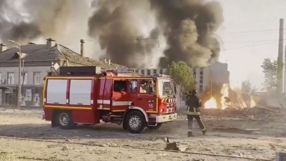 Massive Russian airstrike hits Kiev