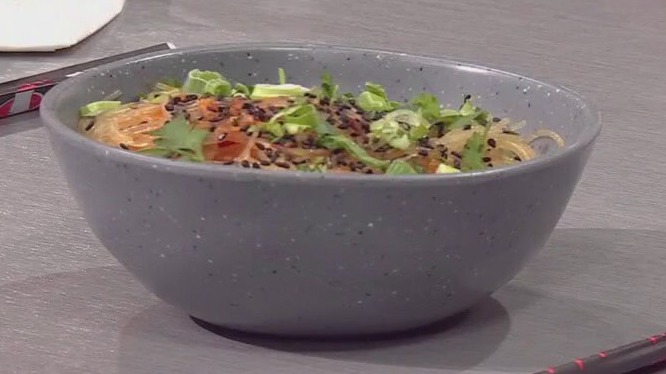 Eating spicy foods to beat the heat