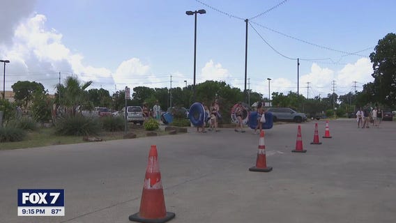 Non-residents to pay for parking on San Marcos River