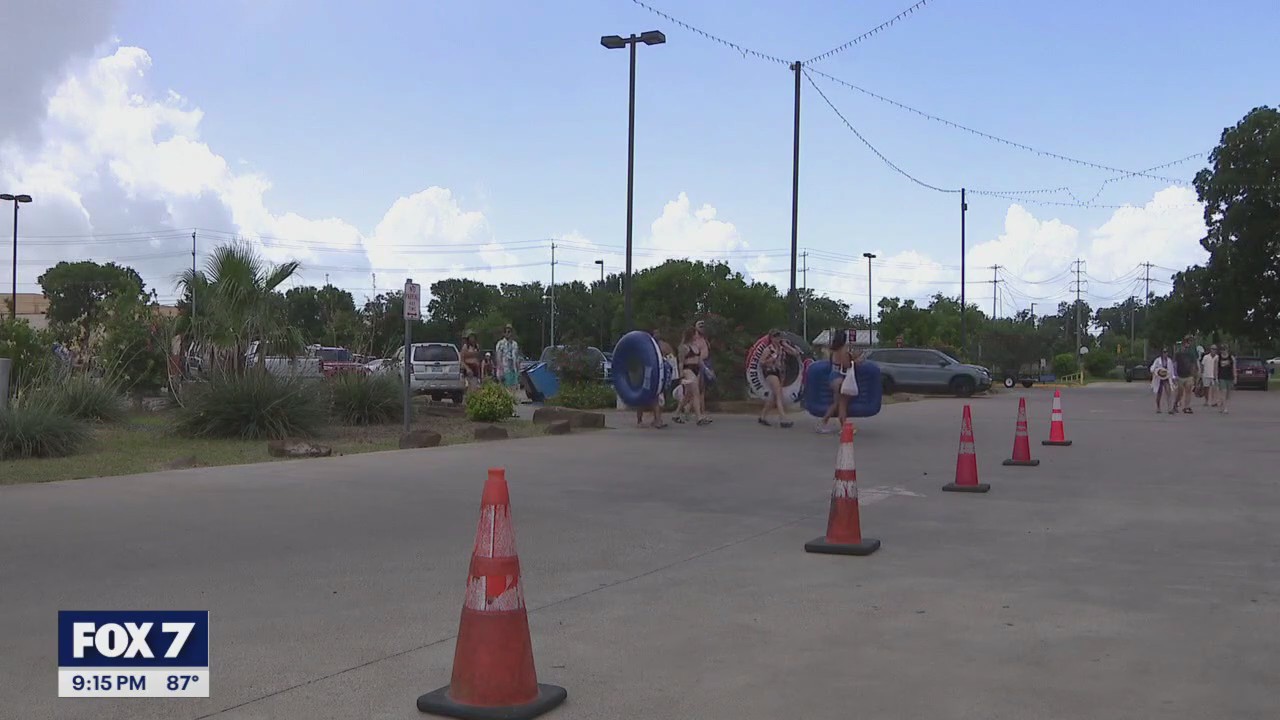 Non-residents to pay for parking on San Marcos River