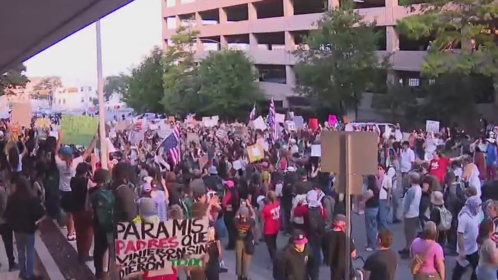 Arrests made during immigration protests in Austin
