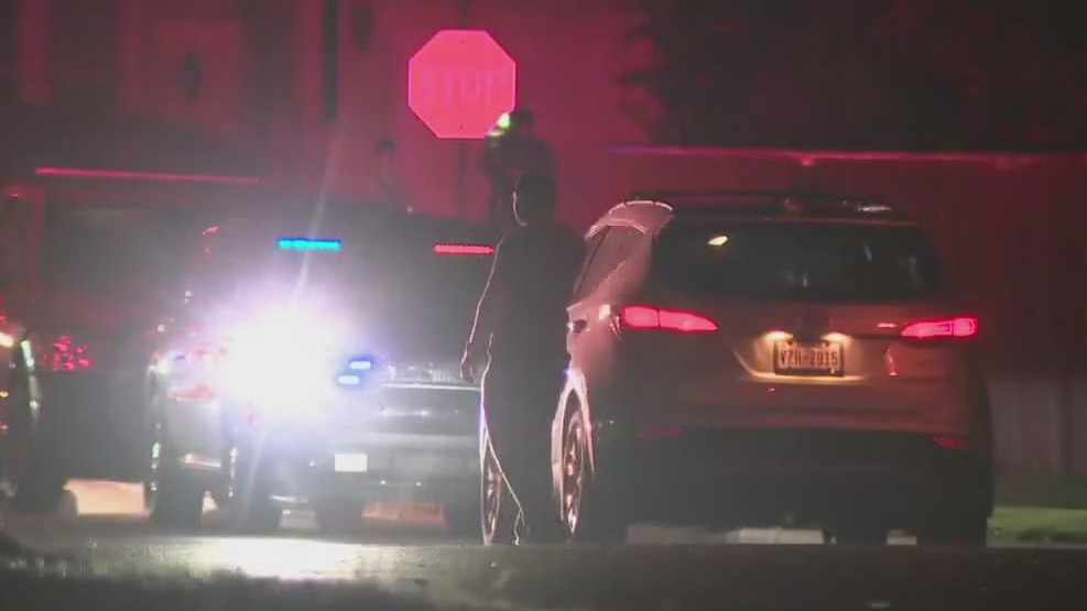 Man dead after house fire in Leander