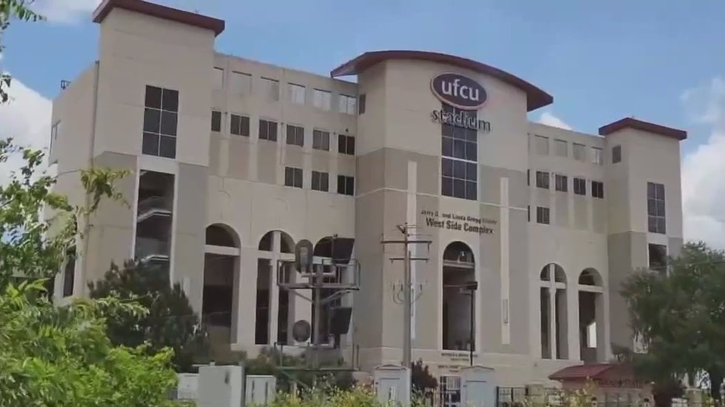 Texas State students react to joining Pac-12