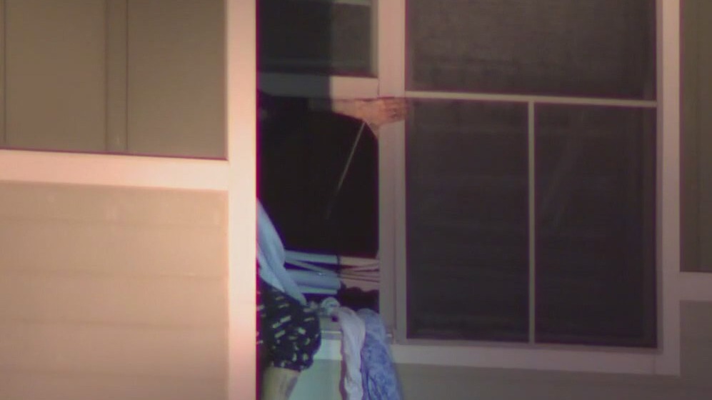 East Austin SWAT situation ends in arrest