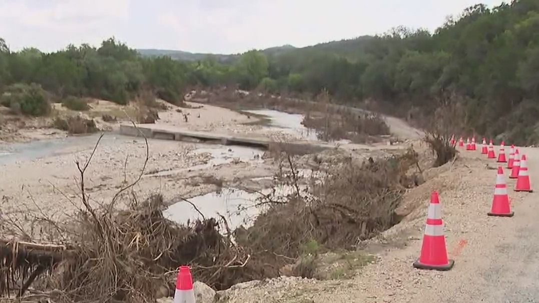 Cow Creek bridge detour near Lago Vista
