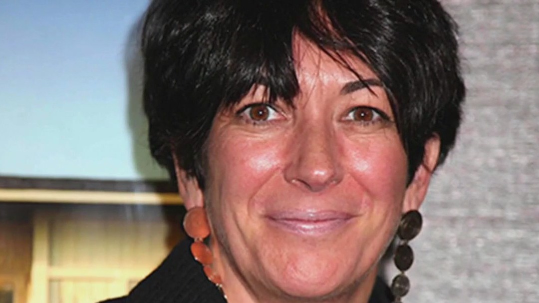Ghislaine Maxwell sits down with DOJ officials