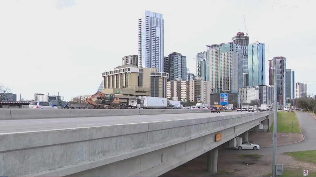 I-35 construction closures to start near Lady Bird Lake