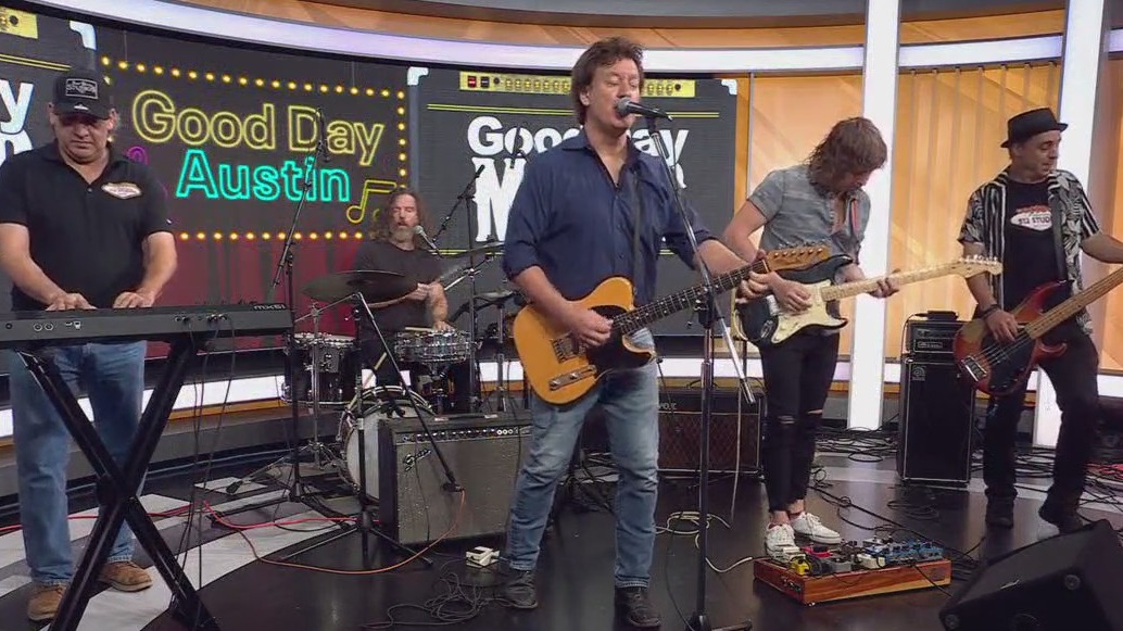 Bruce Smith performs "Love Is For Ever"