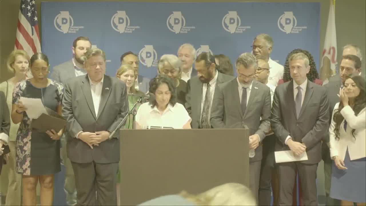 DNC chair joins Texas gerrymandering fight