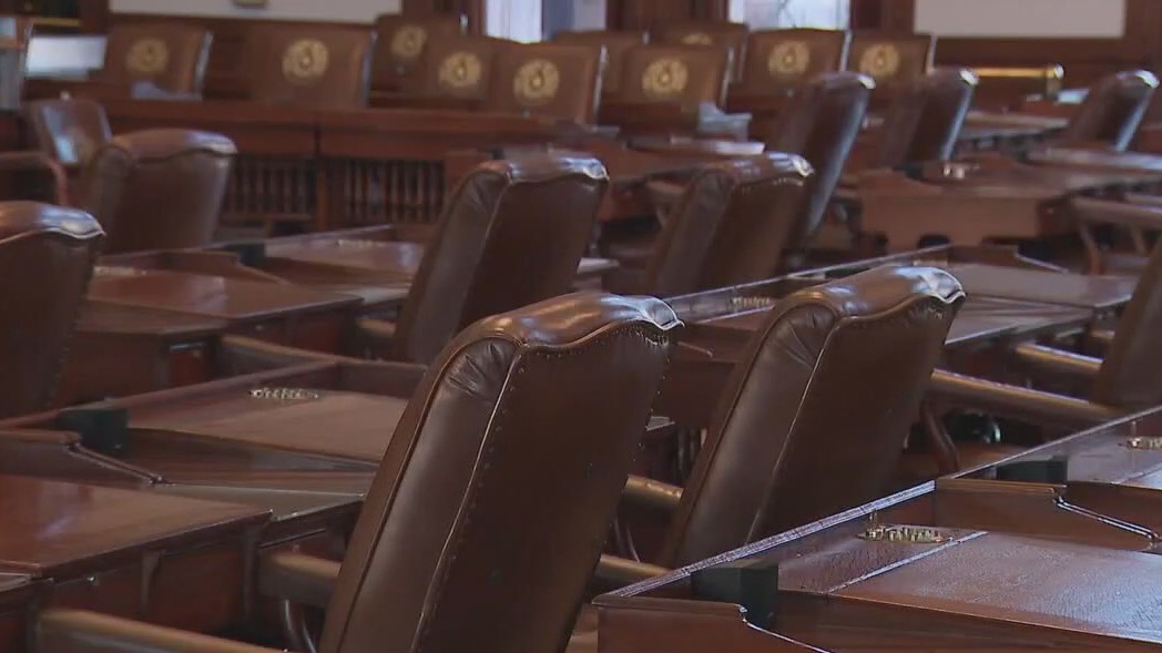 Texas Democrats' quorum break goes into third day