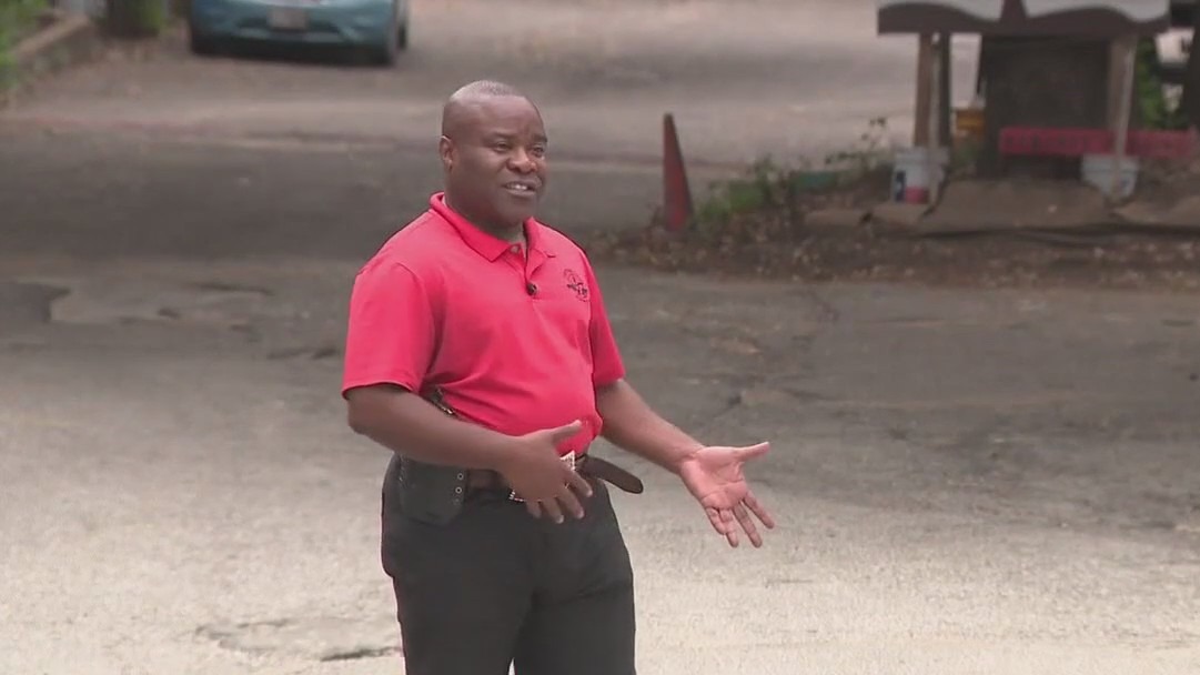Austin gun shop owner body-slams man