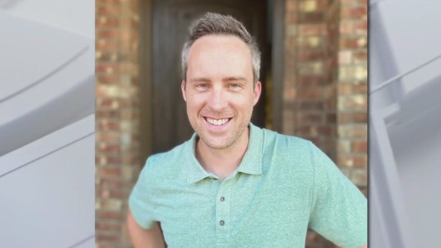 Man injured in Georgetown overpass crash dies