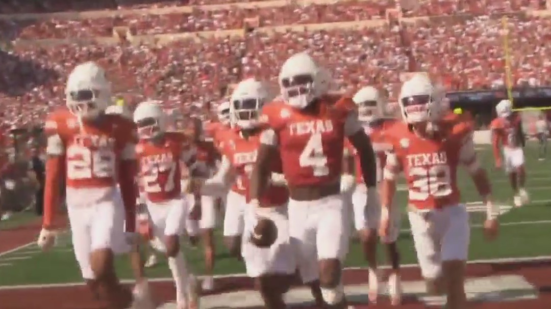 Longhorns hoping for better offense execution