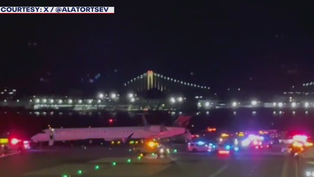 Jets collide at New York airport