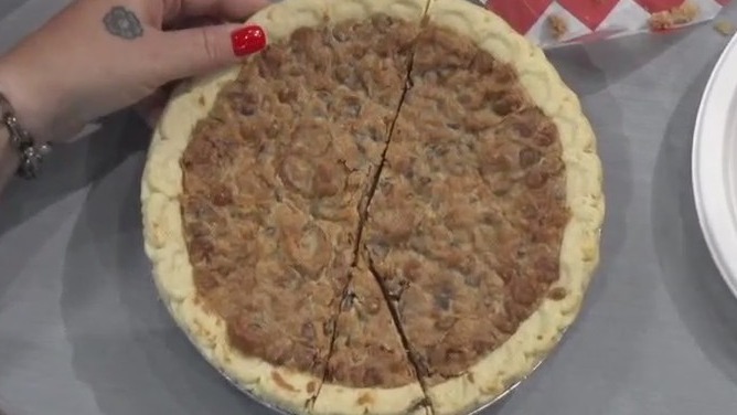 Royers Pie Haven's Tara Royer Steele's new cookbook