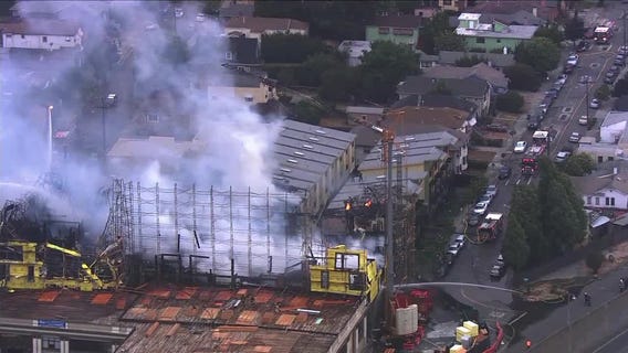 SKY FOX: Fire at Oakland/Emeryville border