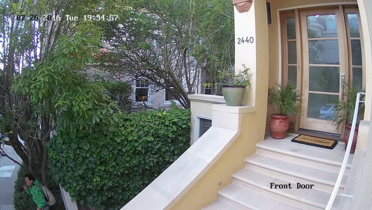 Man caught on camera stealing package