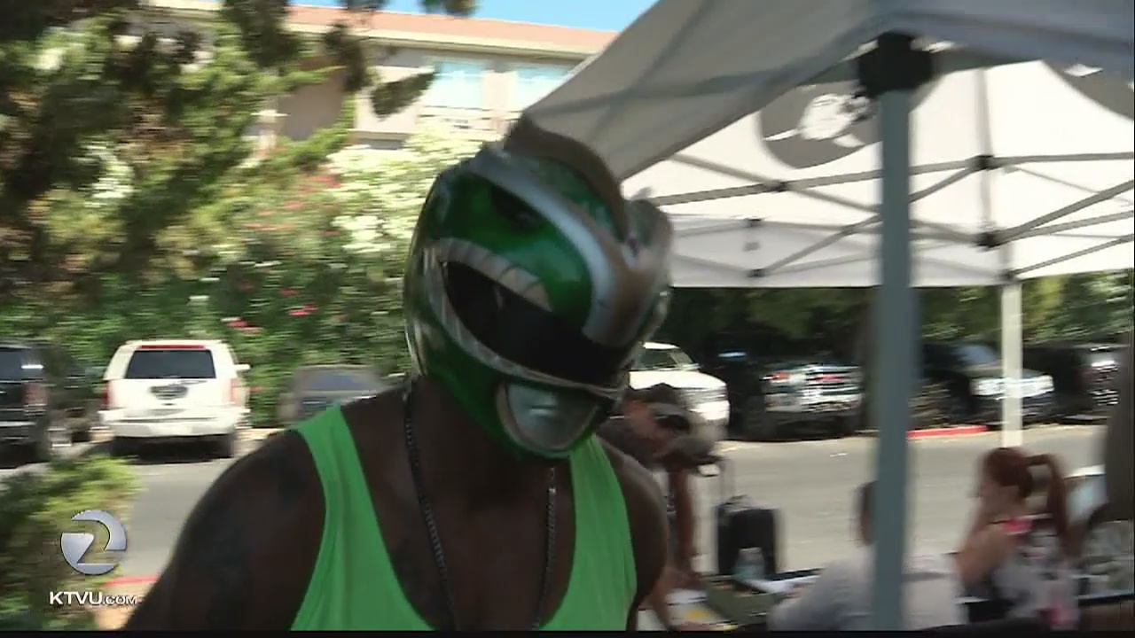 Oakland Raiders players report to training camp