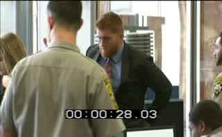 Bruce Miller walking in courthouse: Raw video