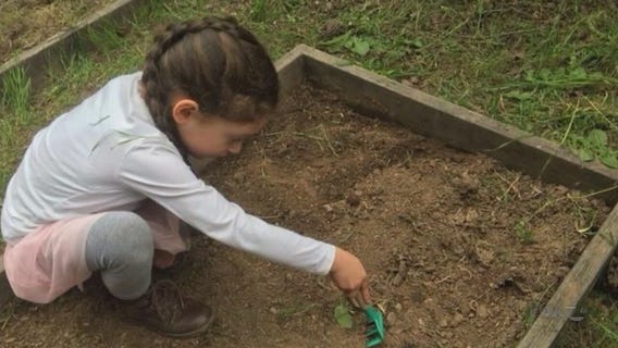 BAY AREA PEOPLE Teaching Kids To Go Green