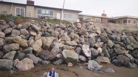 Sea level rise preparation plan puts Pacifica property owners on edge