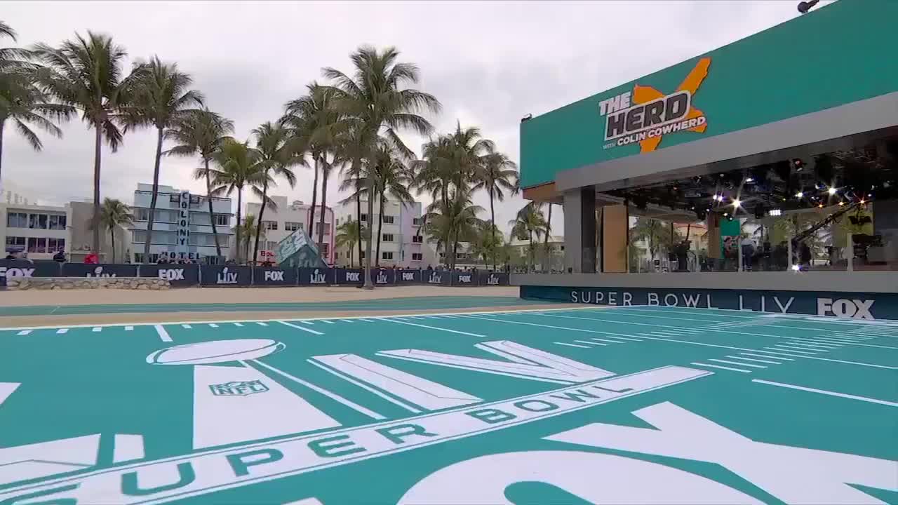 The ultimate Super Bowl fan experience