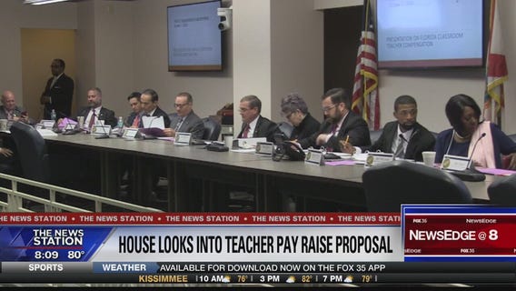 Florida looks to boost teacher pay