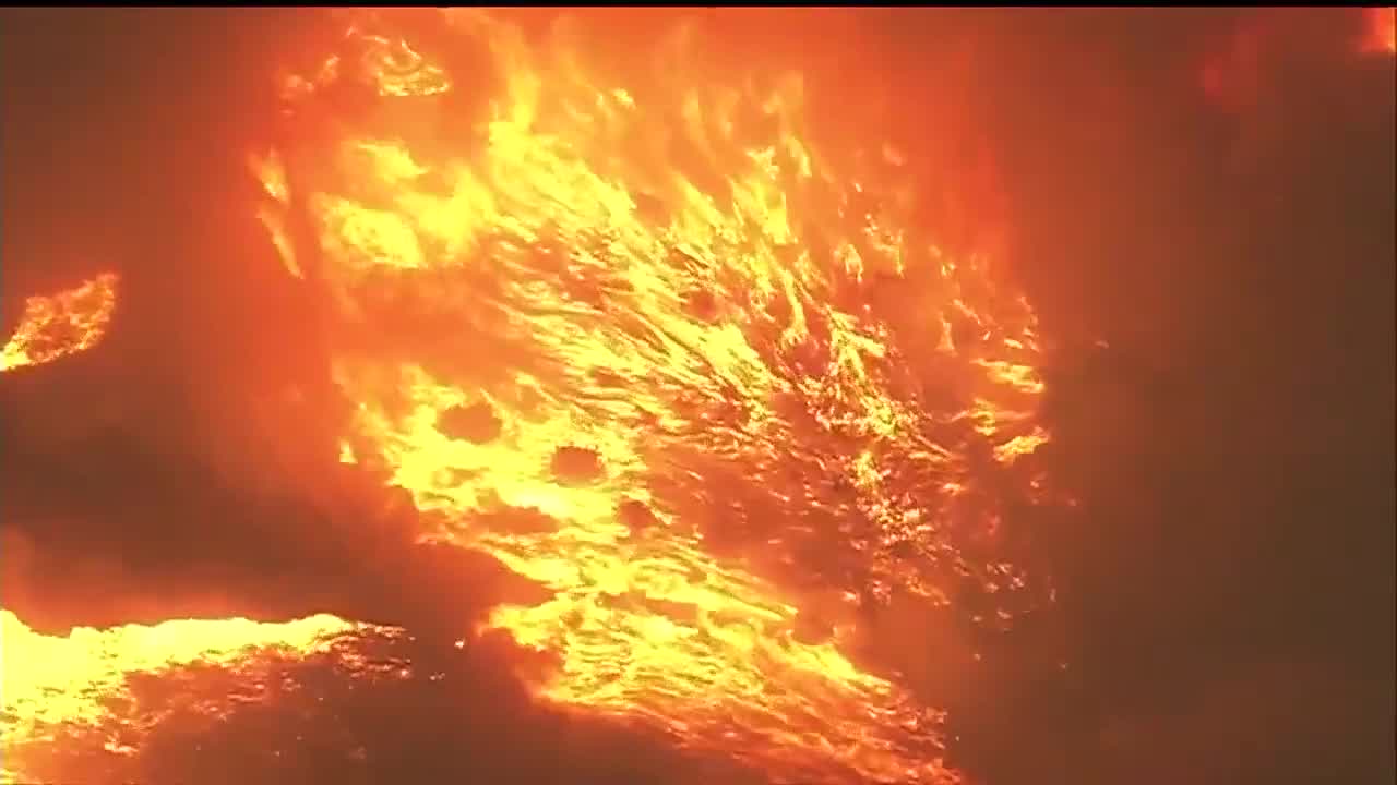 Saddleridge Fire in SoCal fueled by Santa Ana winds