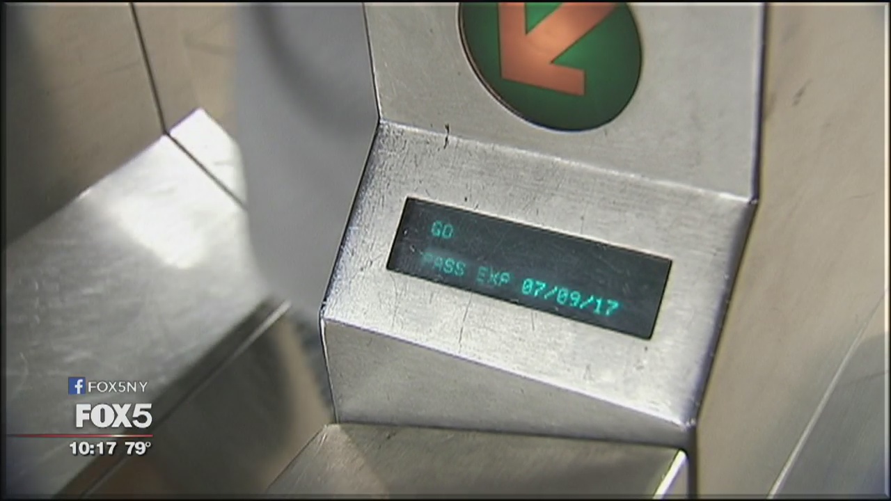 Decriminalizing low-level offenses