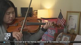 Violinist expresses herself with music