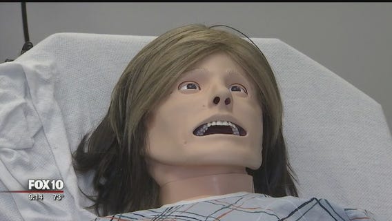 Medical mannequins give students a chance to practice their skills