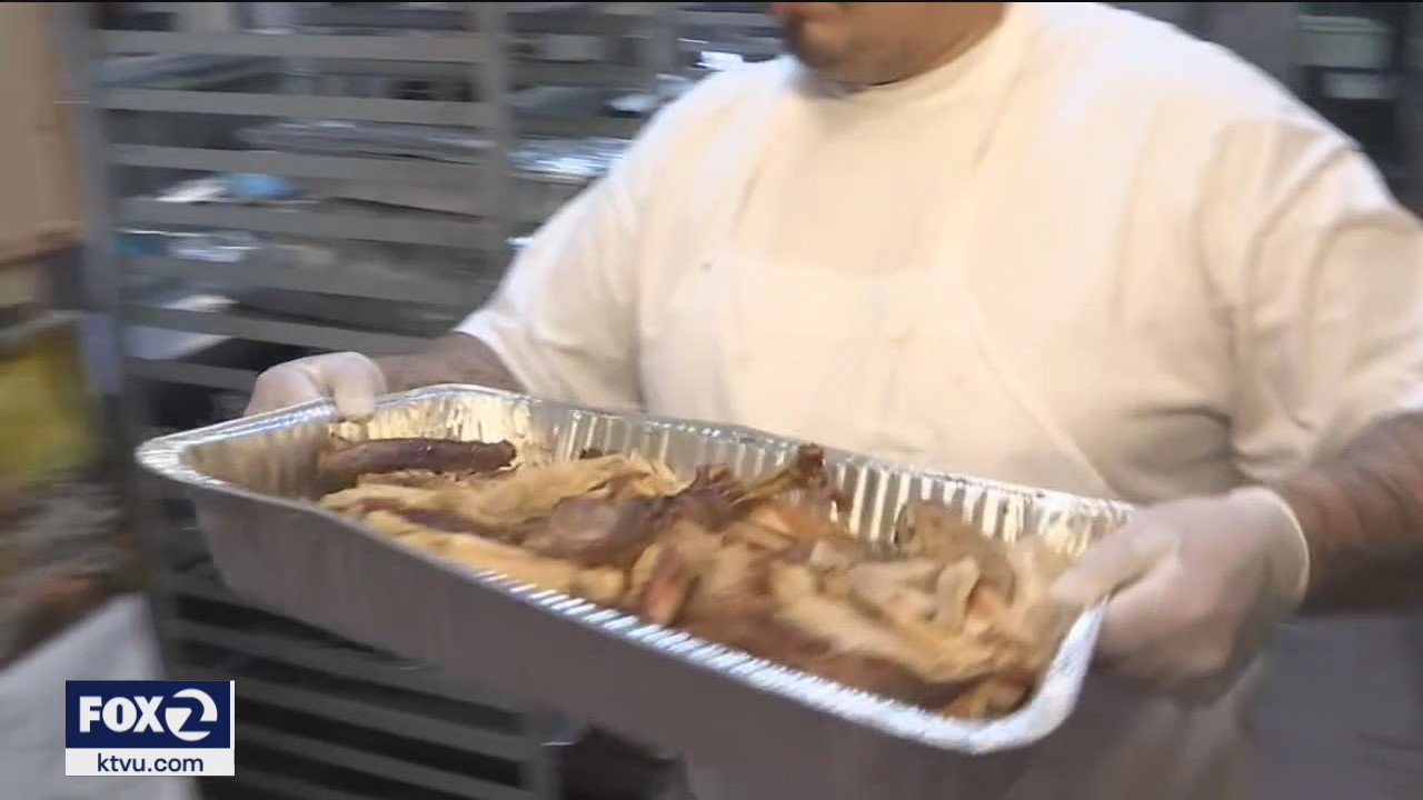 CityTeam distributes Christmas meals to feed South Bay homeless population