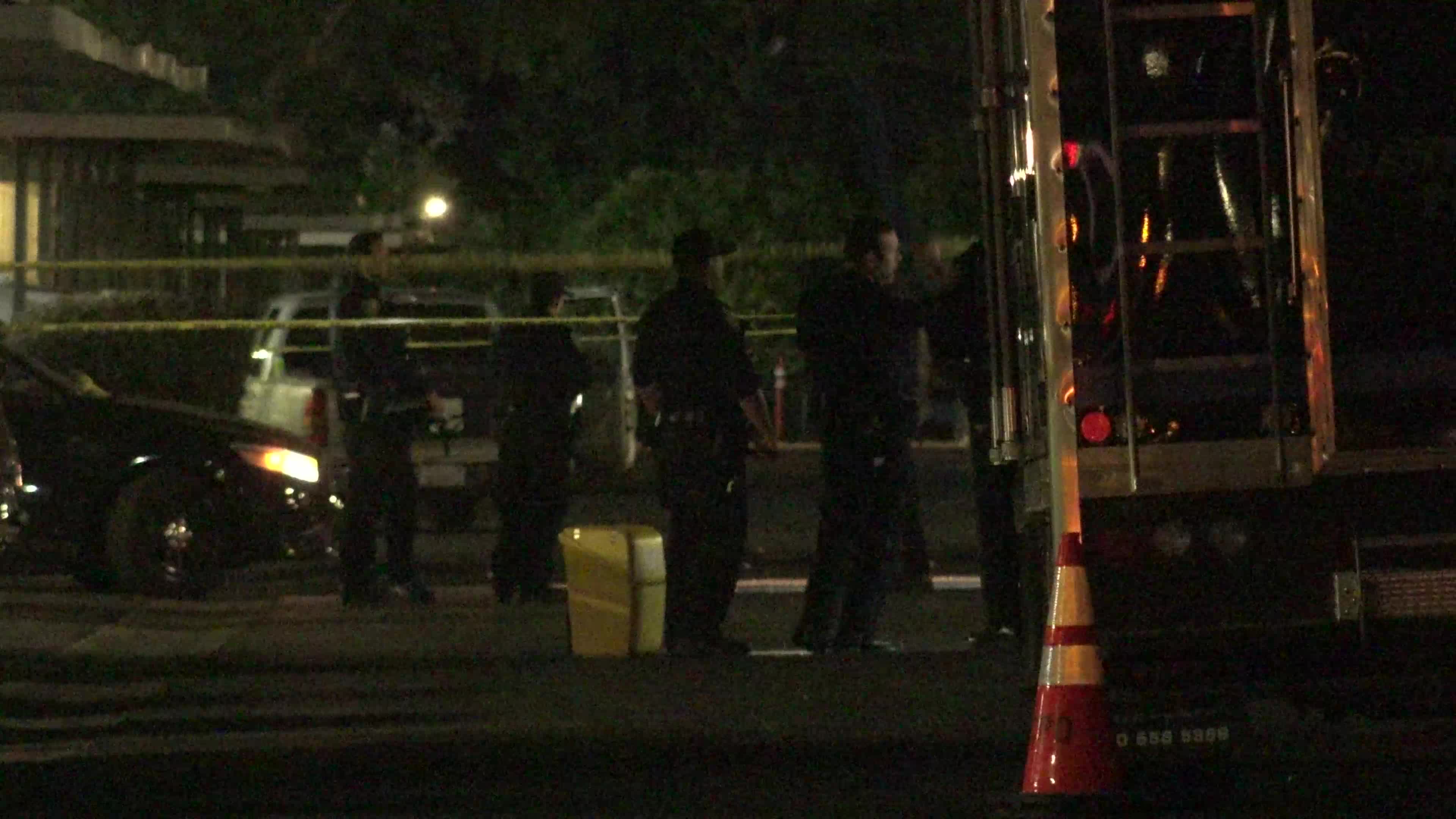 Investigators search for evidence at scene of Santa Clara shooting