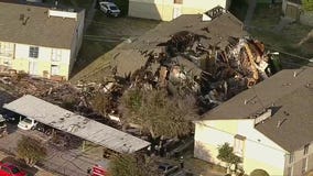 Dallas apartment explosion injures 8, 3 firefighters in critical condition