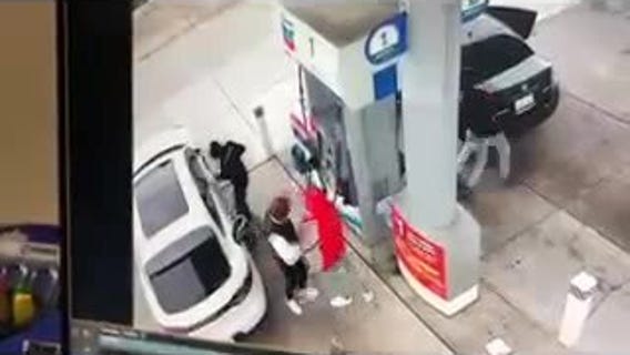 GRAPHIC: Surveillance video shows deadly shootout between attempted robbery suspect and retired OPD captain