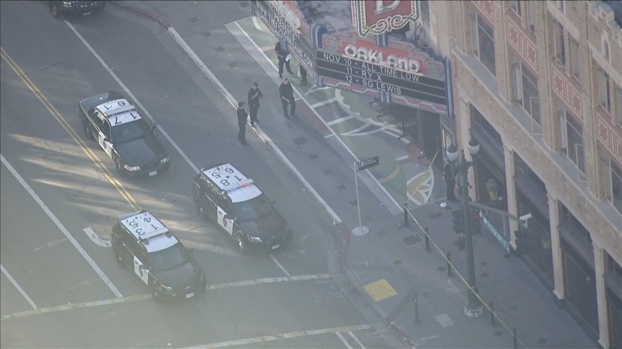 Shooting near Fox Theater in Oakland wounds 1