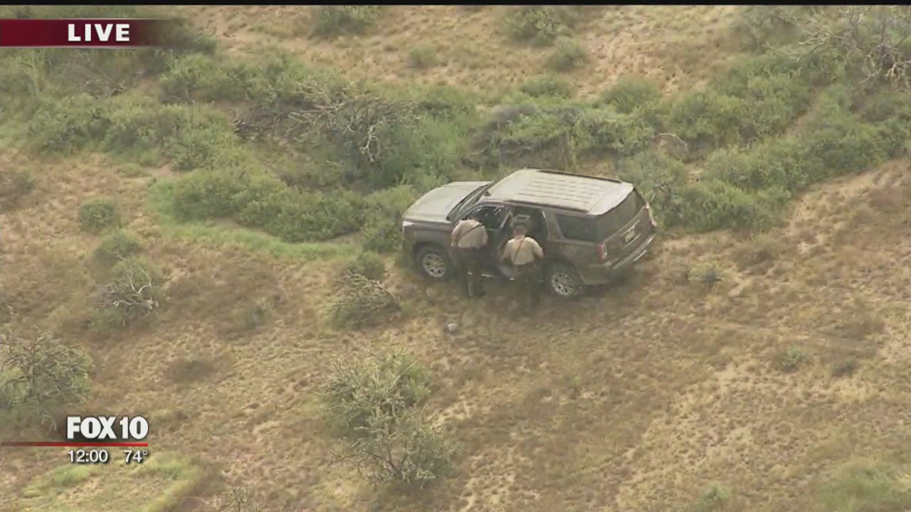 Home invasion suspect shot following stolen car pursuit | FOX 10 Phoenix