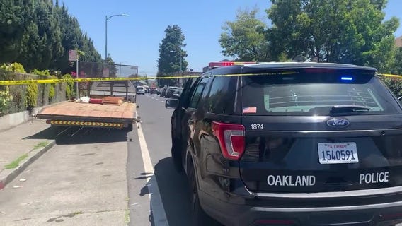 East Oakland homicide investigation