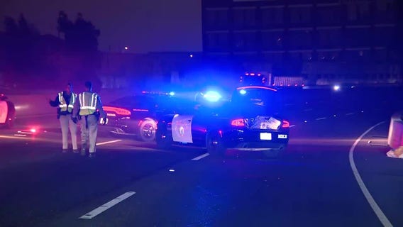 Pedestrian struck on I-880 in Oakland