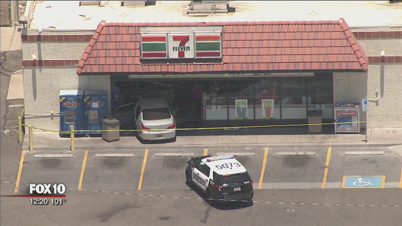 No one injured after car crashes into 7-Eleven