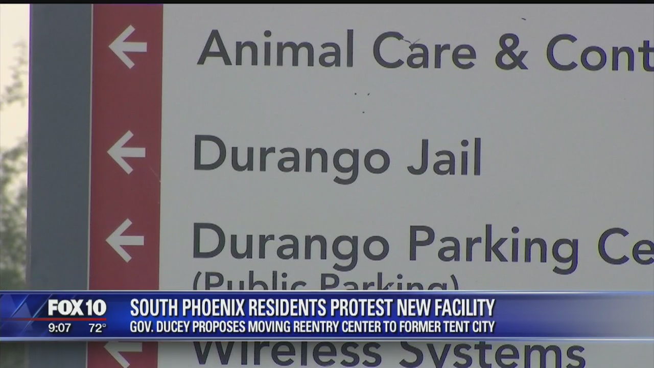 Ducey plan to locate inmates in South Phoenix jail panned