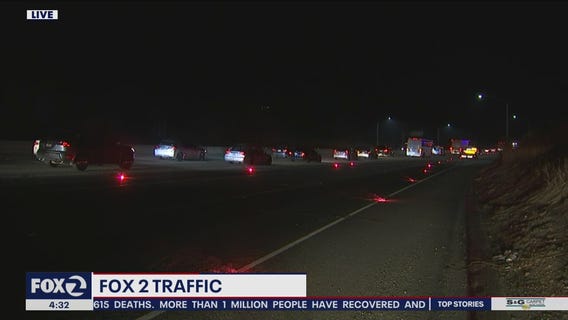 Single car crash shut down lanes of i-680 near Sunol Grade