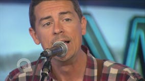 Tim Williams live on The Q