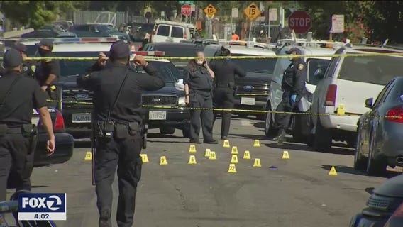 Two killed, another wounded in daytime East Oakland shooting