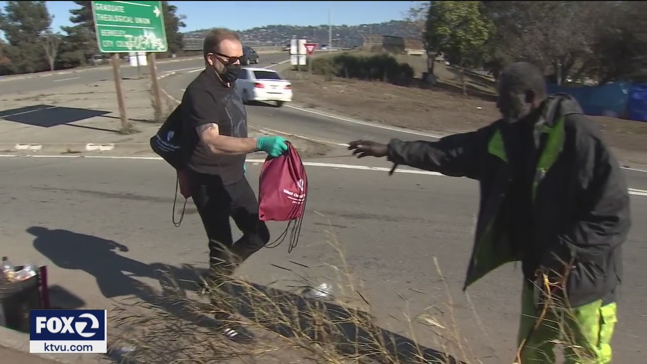 Richmond man hands out gift bags to homeless