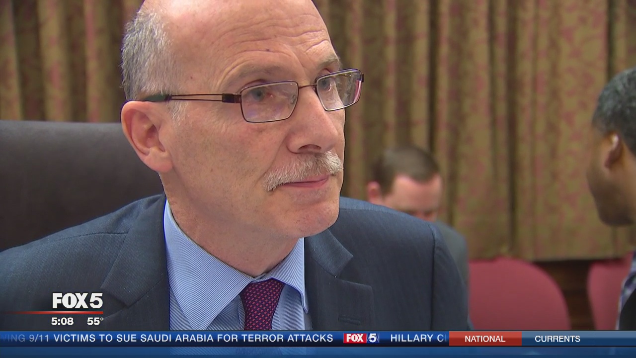 DC Council approves overhaul of new homeless shelters | FOX 5 DC