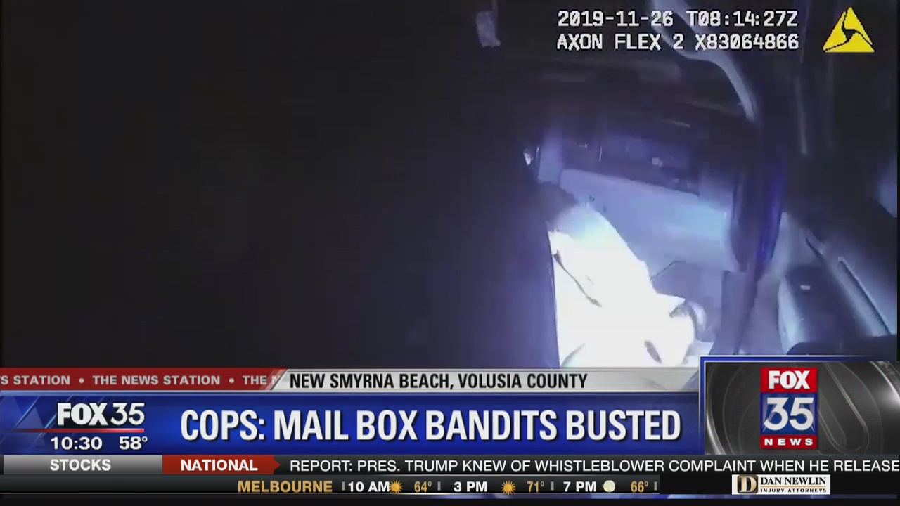2 women accused of stealing from mailboxes